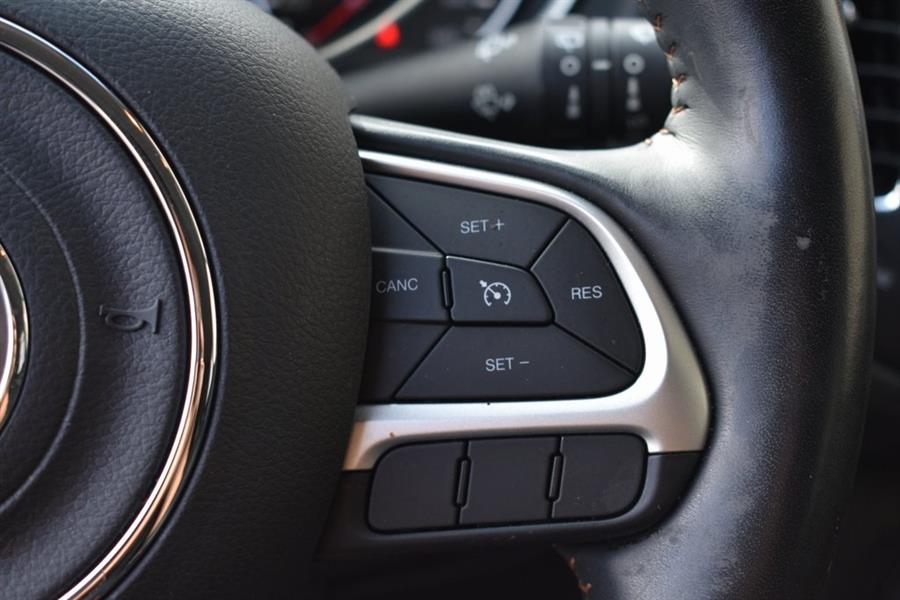 2021 Jeep Compass Latitude, available for sale in Valley Stream, New York | Certified Performance Motors. Valley Stream, New York 2021 Jeep Compass Latitude, available for sale in Valley Stream, New York | Certified Performance Motors. Valley Stream, New York