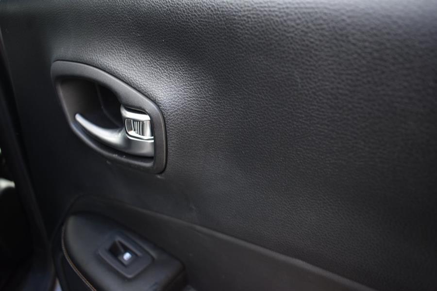 2021 Jeep Compass Latitude, available for sale in Valley Stream, New York | Certified Performance Motors. Valley Stream, New York 2021 Jeep Compass Latitude, available for sale in Valley Stream, New York | Certified Performance Motors. Valley Stream, New York