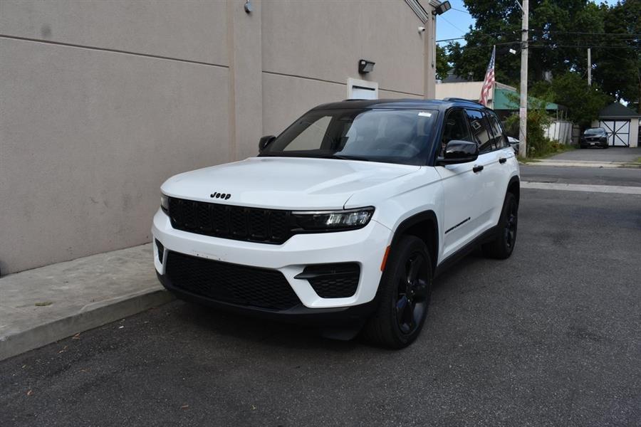 2023 Jeep Grand Cherokee Altitude, available for sale in Valley Stream, New York | Certified Performance Motors. Valley Stream, New York 2023 Jeep Grand Cherokee Altitude, available for sale in Valley Stream, New York | Certified Performance Motors. Valley Stream, New York
