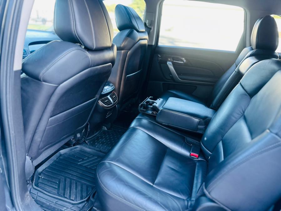 2013 Acura MDX AWD 4dr Tech/Entertainment Pkg, available for sale in Springfield, Massachusetts | Auto Globe LLC. Springfield, Massachusetts 2013 Acura MDX AWD 4dr Tech/Entertainment Pkg, available for sale in Springfield, Massachusetts | Auto Globe LLC. Springfield, Massachusetts