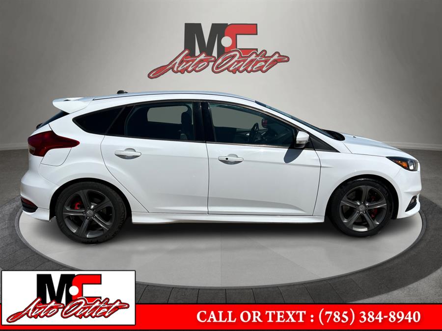 2018 Ford Focus ST Hatch, available for sale in Colby, Kansas | M C Auto Outlet Inc. Colby, Kansas 2018 Ford Focus ST Hatch, available for sale in Colby, Kansas | M C Auto Outlet Inc. Colby, Kansas