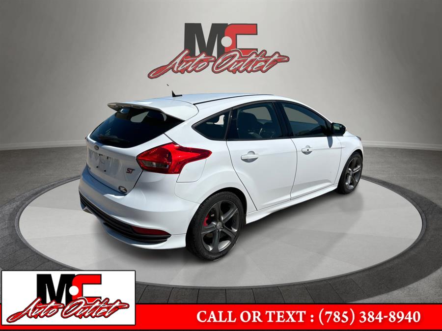 2018 Ford Focus ST Hatch, available for sale in Colby, Kansas | M C Auto Outlet Inc. Colby, Kansas 2018 Ford Focus ST Hatch, available for sale in Colby, Kansas | M C Auto Outlet Inc. Colby, Kansas