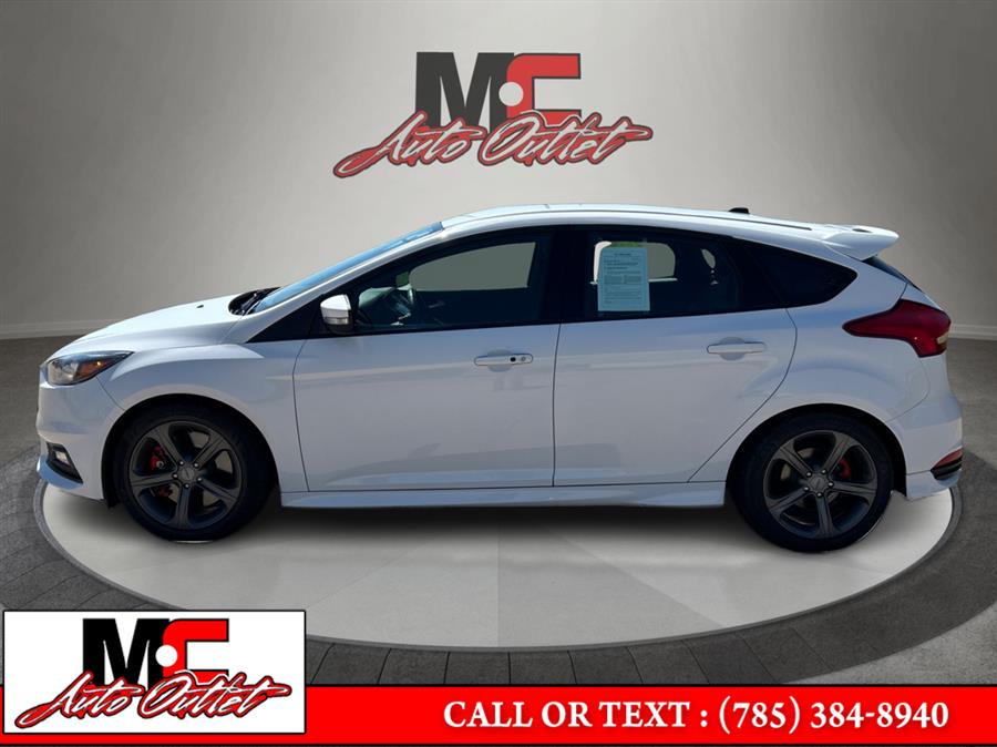 2018 Ford Focus ST Hatch, available for sale in Colby, Kansas | M C Auto Outlet Inc. Colby, Kansas 2018 Ford Focus ST Hatch, available for sale in Colby, Kansas | M C Auto Outlet Inc. Colby, Kansas