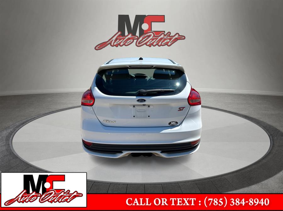 2018 Ford Focus ST Hatch, available for sale in Colby, Kansas | M C Auto Outlet Inc. Colby, Kansas 2018 Ford Focus ST Hatch, available for sale in Colby, Kansas | M C Auto Outlet Inc. Colby, Kansas