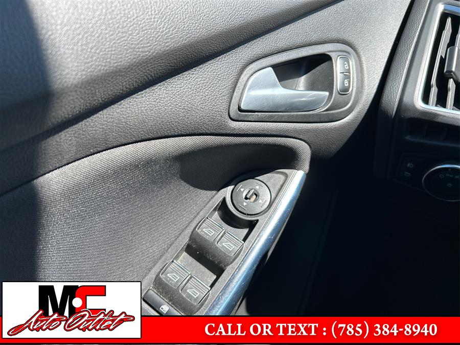 2018 Ford Focus ST Hatch, available for sale in Colby, Kansas | M C Auto Outlet Inc. Colby, Kansas 2018 Ford Focus ST Hatch, available for sale in Colby, Kansas | M C Auto Outlet Inc. Colby, Kansas