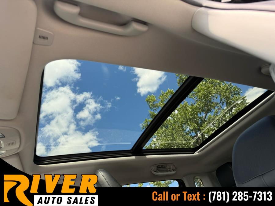 2018 Jeep Compass Limited 4x4, available for sale in Malden, Massachusetts | River Auto Sales. Malden, Massachusetts 2018 Jeep Compass Limited 4x4, available for sale in Malden, Massachusetts | River Auto Sales. Malden, Massachusetts