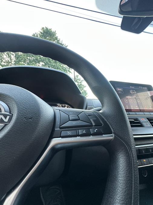 2023 Nissan Altima 2.5 SV Sedan, available for sale in Irvington, New Jersey | Elis Motors Corp. Irvington, New Jersey 2023 Nissan Altima 2.5 SV Sedan, available for sale in Irvington, New Jersey | Elis Motors Corp. Irvington, New Jersey