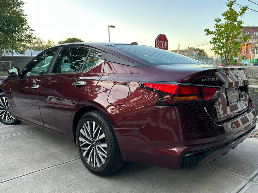 2023 Nissan Altima 2.5 SV Sedan, available for sale in Irvington, New Jersey | Elis Motors Corp. Irvington, New Jersey 2023 Nissan Altima 2.5 SV Sedan, available for sale in Irvington, New Jersey | Elis Motors Corp. Irvington, New Jersey