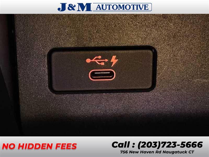2022 BMW X5 xDrive40i, available for sale in Naugatuck, Connecticut | J&M Automotive Sls&Svc LLC. Naugatuck, Connecticut 2022 BMW X5 xDrive40i, available for sale in Naugatuck, Connecticut | J&M Automotive Sls&Svc LLC. Naugatuck, Connecticut