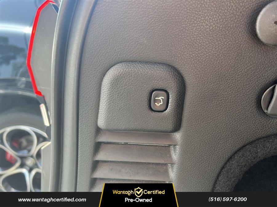 2020 Jeep Grand Cherokee Altitude 4x4, available for sale in Wantagh, New York | Wantagh Certified. Wantagh, New York 2020 Jeep Grand Cherokee Altitude 4x4, available for sale in Wantagh, New York | Wantagh Certified. Wantagh, New York