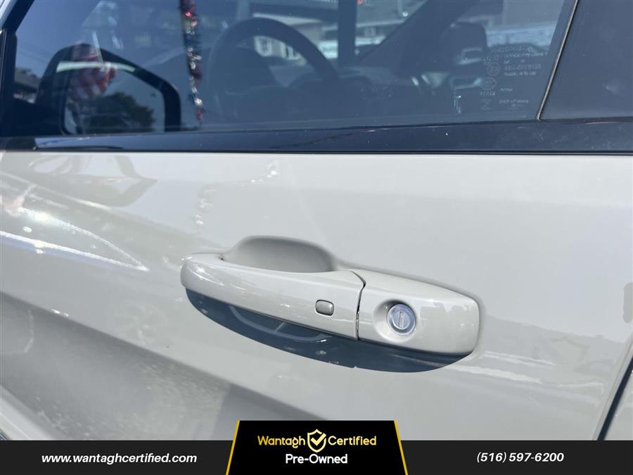 2020 Jeep Grand Cherokee Altitude 4x4, available for sale in Wantagh, New York | Wantagh Certified. Wantagh, New York 2020 Jeep Grand Cherokee Altitude 4x4, available for sale in Wantagh, New York | Wantagh Certified. Wantagh, New York