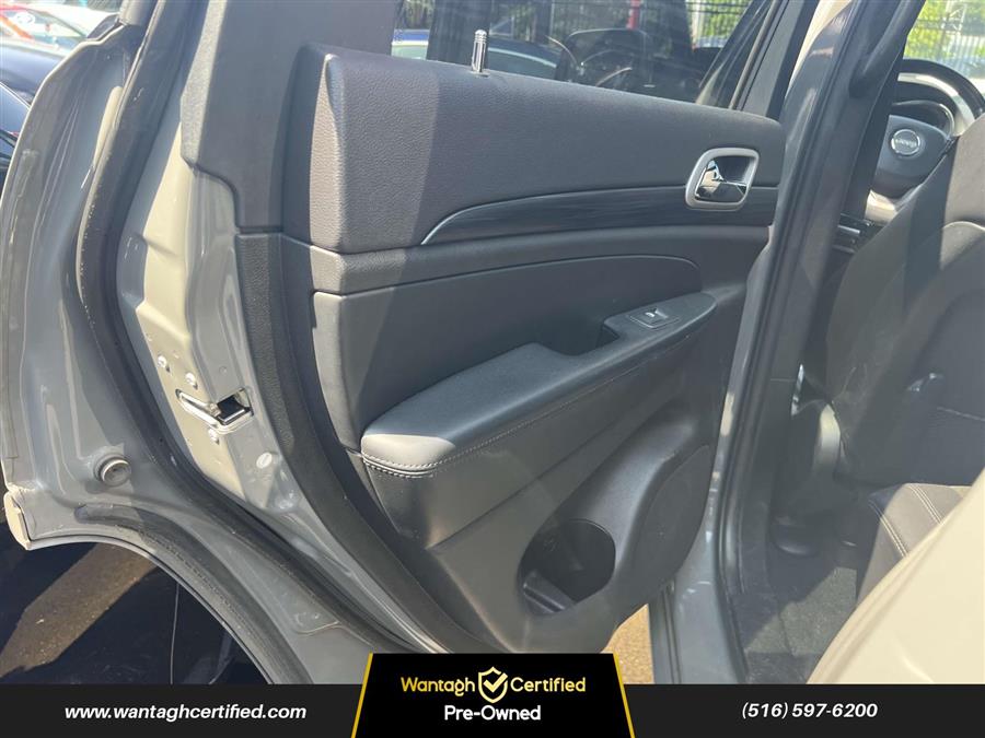 2020 Jeep Grand Cherokee Altitude 4x4, available for sale in Wantagh, New York | Wantagh Certified. Wantagh, New York 2020 Jeep Grand Cherokee Altitude 4x4, available for sale in Wantagh, New York | Wantagh Certified. Wantagh, New York
