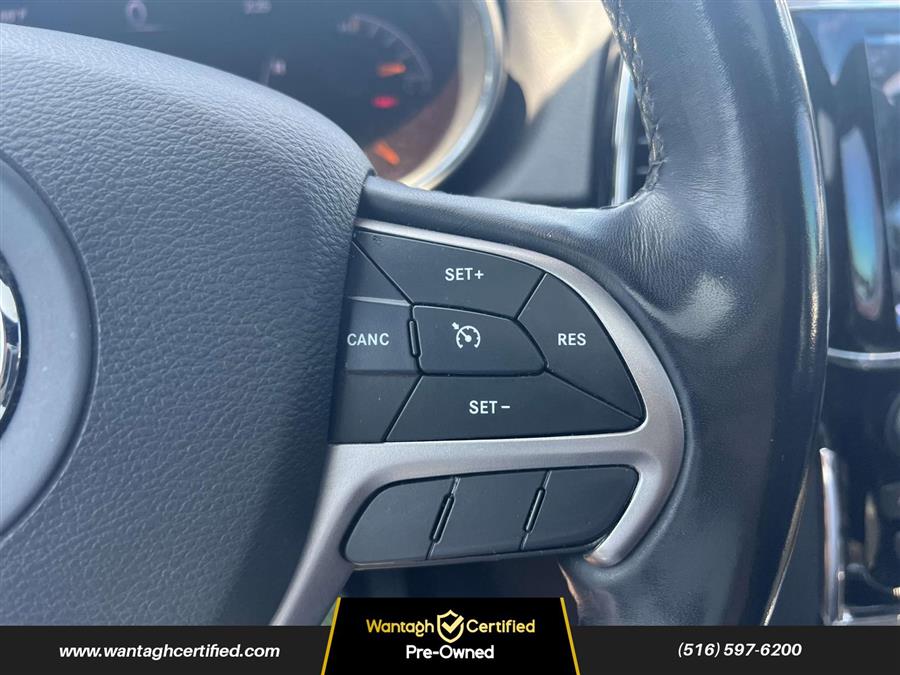 2020 Jeep Grand Cherokee Altitude 4x4, available for sale in Wantagh, New York | Wantagh Certified. Wantagh, New York 2020 Jeep Grand Cherokee Altitude 4x4, available for sale in Wantagh, New York | Wantagh Certified. Wantagh, New York