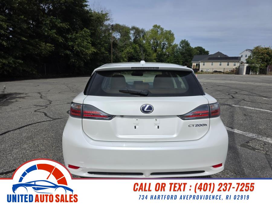 2013 Lexus CT 200h 5dr Sdn Hybrid, available for sale in Providence, Rhode Island | United Auto Sales Inc. Providence, Rhode Island 2013 Lexus CT 200h 5dr Sdn Hybrid, available for sale in Providence, Rhode Island | United Auto Sales Inc. Providence, Rhode Island