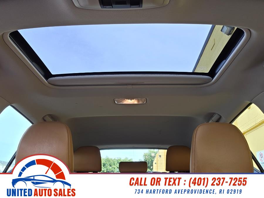 2013 Lexus CT 200h 5dr Sdn Hybrid, available for sale in Providence, Rhode Island | United Auto Sales Inc. Providence, Rhode Island 2013 Lexus CT 200h 5dr Sdn Hybrid, available for sale in Providence, Rhode Island | United Auto Sales Inc. Providence, Rhode Island