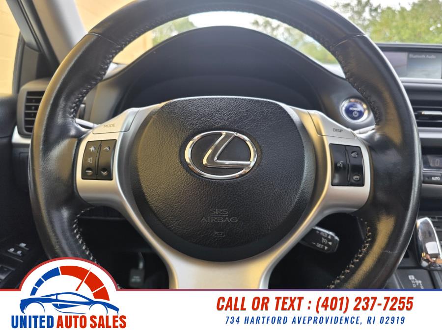 2013 Lexus CT 200h 5dr Sdn Hybrid, available for sale in Providence, Rhode Island | United Auto Sales Inc. Providence, Rhode Island 2013 Lexus CT 200h 5dr Sdn Hybrid, available for sale in Providence, Rhode Island | United Auto Sales Inc. Providence, Rhode Island