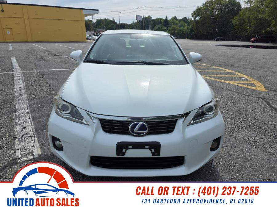 2013 Lexus CT 200h 5dr Sdn Hybrid, available for sale in Providence, Rhode Island | United Auto Sales Inc. Providence, Rhode Island 2013 Lexus CT 200h 5dr Sdn Hybrid, available for sale in Providence, Rhode Island | United Auto Sales Inc. Providence, Rhode Island