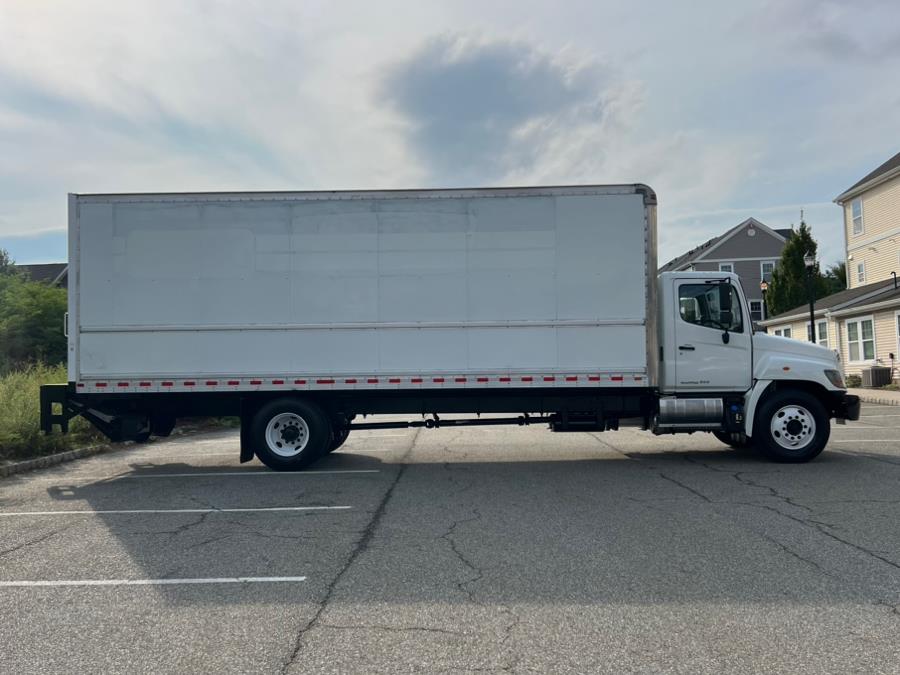 2016 HINO 268A 26FT A.M.HARIE DRY MOVING BOX/ WALTCO LIFTGATE, available for sale in Paterson, New Jersey | Speedway Commercial Motors LLC. Paterson, New Jersey 2016 HINO 268A 26FT A.M.HARIE DRY MOVING BOX/ WALTCO LIFTGATE, available for sale in Paterson, New Jersey | Speedway Commercial Motors LLC. Paterson, New Jersey