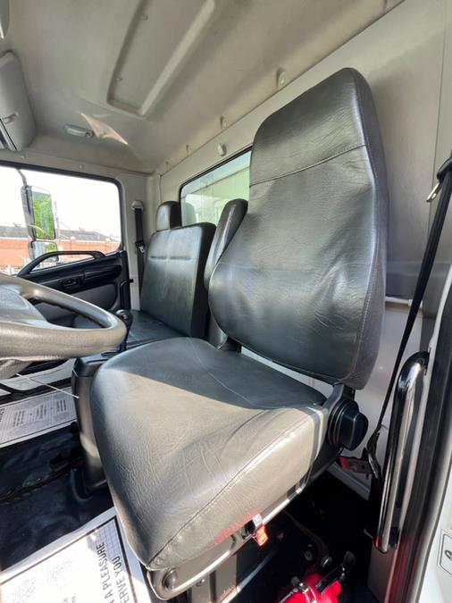2016 HINO 268A 26FT A.M.HARIE DRY MOVING BOX/ WALTCO LIFTGATE, available for sale in Paterson, New Jersey | Speedway Motors LLC. Paterson, New Jersey 2016 HINO 268A 26FT A.M.HARIE DRY MOVING BOX/ WALTCO LIFTGATE, available for sale in Paterson, New Jersey | Speedway Motors LLC. Paterson, New Jersey