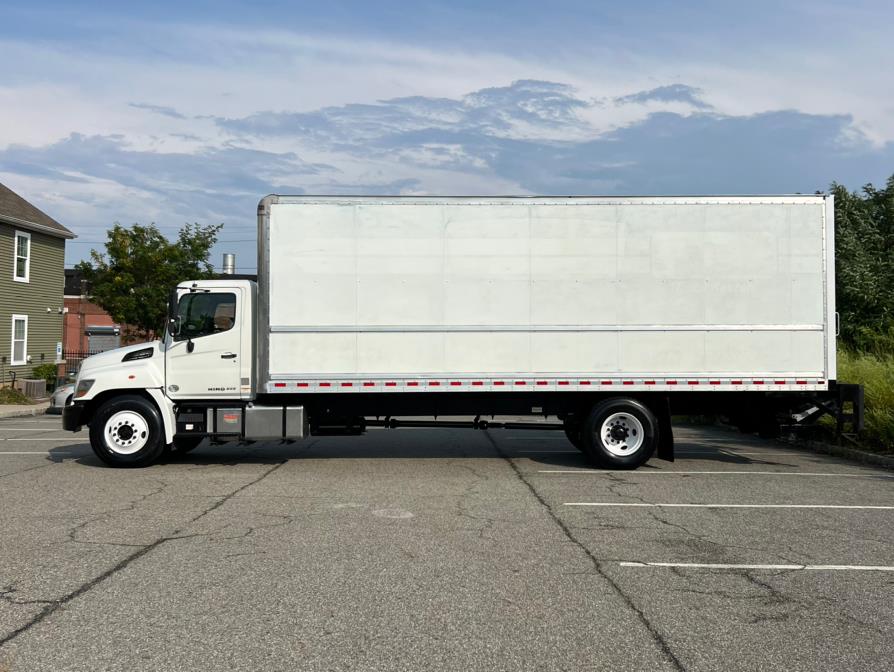 2016 HINO 268A 26FT A.M.HARIE DRY MOVING BOX/ WALTCO LIFTGATE, available for sale in Paterson, New Jersey | Speedway Motors LLC. Paterson, New Jersey 2016 HINO 268A 26FT A.M.HARIE DRY MOVING BOX/ WALTCO LIFTGATE, available for sale in Paterson, New Jersey | Speedway Motors LLC. Paterson, New Jersey
