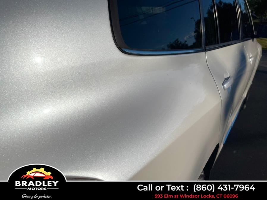 2013 Toyota Highlander SE AWD, available for sale in Windsor Locks, Connecticut | Bradley Motors Inc. Windsor Locks, Connecticut 2013 Toyota Highlander SE AWD, available for sale in Windsor Locks, Connecticut | Bradley Motors Inc. Windsor Locks, Connecticut