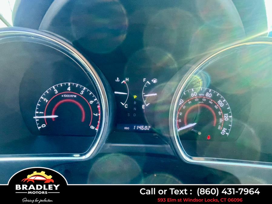 2013 Toyota Highlander SE AWD, available for sale in Windsor Locks, Connecticut | Bradley Motors Inc. Windsor Locks, Connecticut 2013 Toyota Highlander SE AWD, available for sale in Windsor Locks, Connecticut | Bradley Motors Inc. Windsor Locks, Connecticut