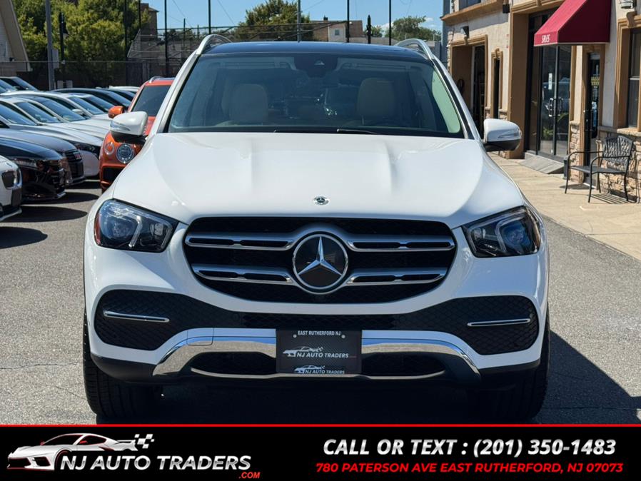 2022 Mercedes Benz GLE 350 4MATIC photo 2