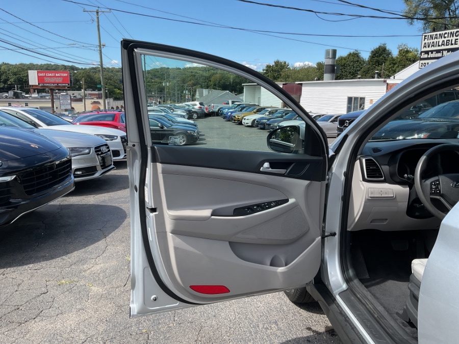2019 Hyundai Tucson SE AWD, available for sale in Waterbury, Connecticut | Jim Juliani Motors. Waterbury, Connecticut 2019 Hyundai Tucson SE AWD, available for sale in Waterbury, Connecticut | Jim Juliani Motors. Waterbury, Connecticut