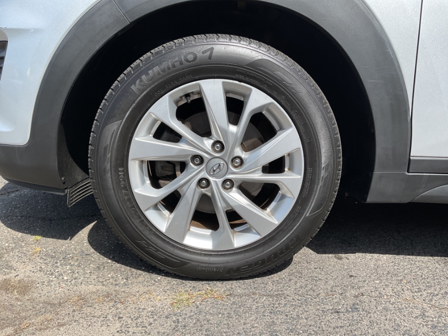 2019 Hyundai Tucson SE AWD, available for sale in Waterbury, Connecticut | Jim Juliani Motors. Waterbury, Connecticut 2019 Hyundai Tucson SE AWD, available for sale in Waterbury, Connecticut | Jim Juliani Motors. Waterbury, Connecticut