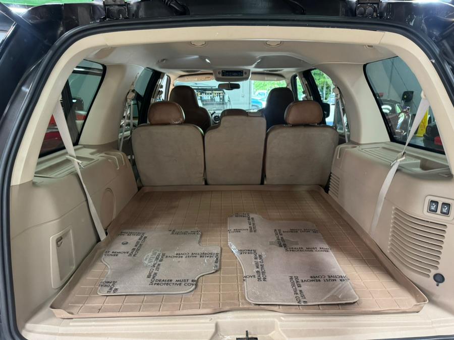2005 Ford Expedition 5.4L King Ranch 4WD, available for sale in Oxford, Connecticut | Buonauto Enterprises. Oxford, Connecticut 2005 Ford Expedition 5.4L King Ranch 4WD, available for sale in Oxford, Connecticut | Buonauto Enterprises. Oxford, Connecticut