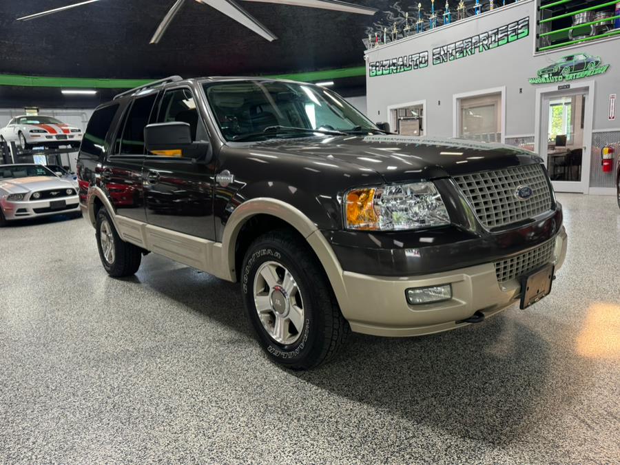2005 Ford Expedition 5.4L King Ranch 4WD, available for sale in Oxford, Connecticut | Buonauto Enterprises. Oxford, Connecticut 2005 Ford Expedition 5.4L King Ranch 4WD, available for sale in Oxford, Connecticut | Buonauto Enterprises. Oxford, Connecticut