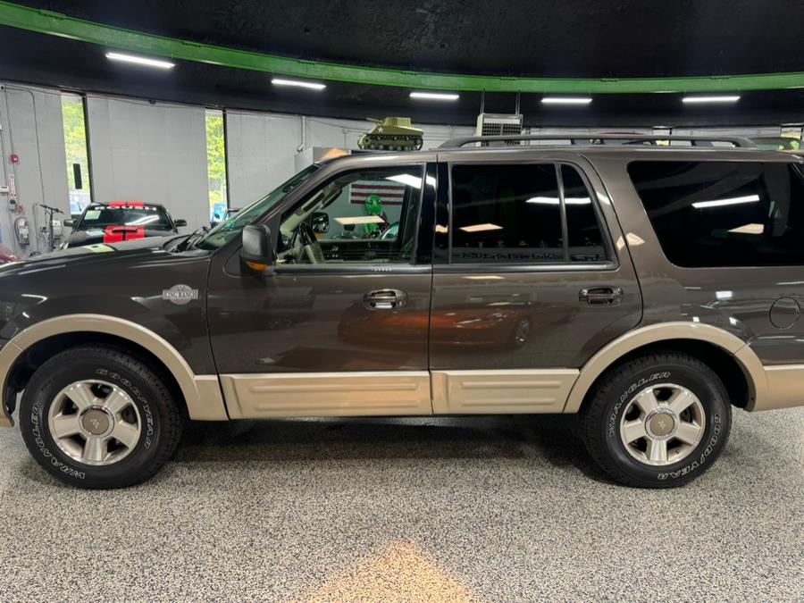 2005 Ford Expedition 5.4L King Ranch 4WD, available for sale in Oxford, Connecticut | Buonauto Enterprises. Oxford, Connecticut 2005 Ford Expedition 5.4L King Ranch 4WD, available for sale in Oxford, Connecticut | Buonauto Enterprises. Oxford, Connecticut