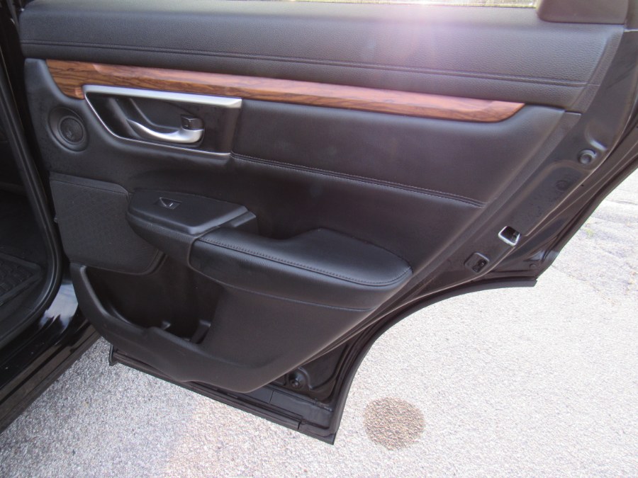 2022 Honda CR-V EX-L, available for sale in Worcester, Massachusetts | Hilario's Auto Sales Inc.. Worcester, Massachusetts 2022 Honda CR-V EX-L, available for sale in Worcester, Massachusetts | Hilario's Auto Sales Inc.. Worcester, Massachusetts