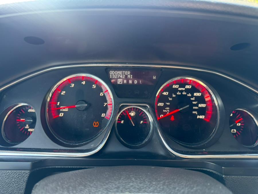 2015 GMC Acadia AWD 4dr SLT w/SLT-1, available for sale in Waterbury, Connecticut | Platinum Auto Care. Waterbury, Connecticut 2015 GMC Acadia AWD 4dr SLT w/SLT-1, available for sale in Waterbury, Connecticut | Platinum Auto Care. Waterbury, Connecticut