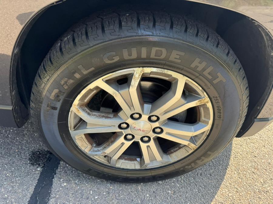 2015 GMC Acadia AWD 4dr SLT w/SLT-1, available for sale in Waterbury, Connecticut | Platinum Auto Care. Waterbury, Connecticut 2015 GMC Acadia AWD 4dr SLT w/SLT-1, available for sale in Waterbury, Connecticut | Platinum Auto Care. Waterbury, Connecticut