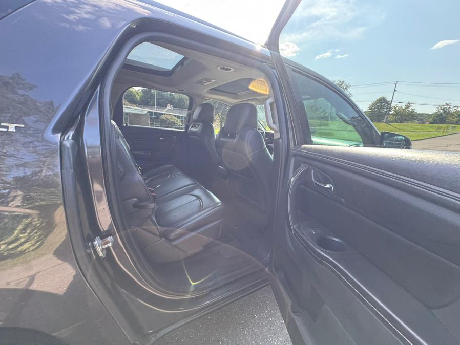 2015 GMC Acadia AWD 4dr SLT w/SLT-1, available for sale in Waterbury, Connecticut | Platinum Auto Care. Waterbury, Connecticut 2015 GMC Acadia AWD 4dr SLT w/SLT-1, available for sale in Waterbury, Connecticut | Platinum Auto Care. Waterbury, Connecticut
