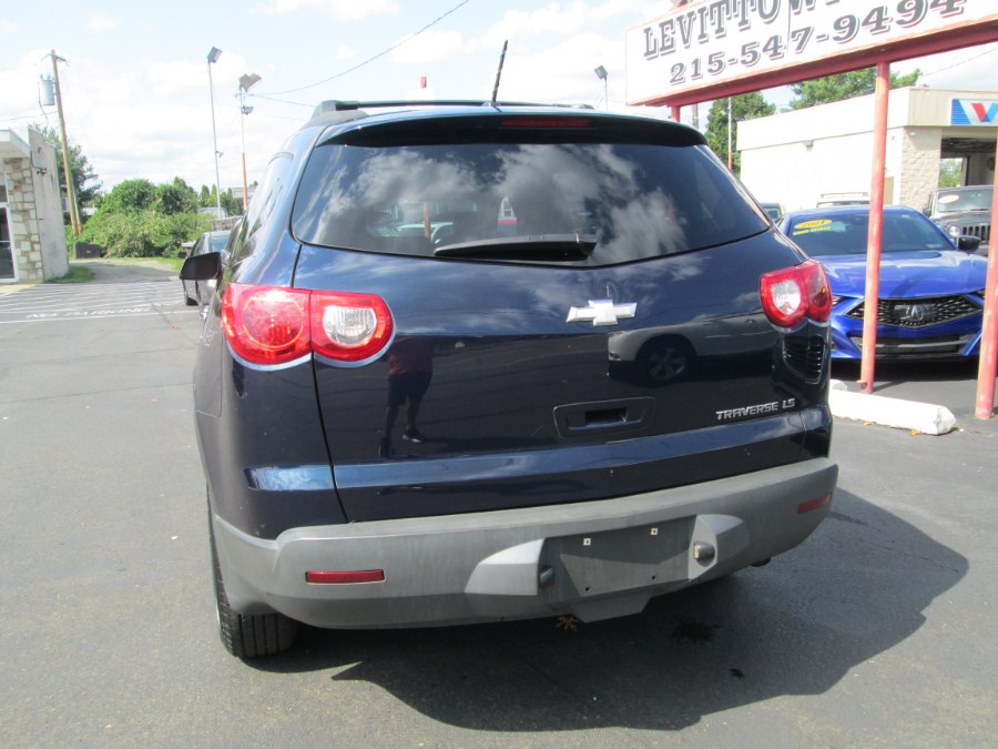 2012 Chevrolet Traverse FWD 4dr LS, available for sale in Levittown, Pennsylvania | Levittown Auto. Levittown, Pennsylvania 2012 Chevrolet Traverse FWD 4dr LS, available for sale in Levittown, Pennsylvania | Levittown Auto. Levittown, Pennsylvania