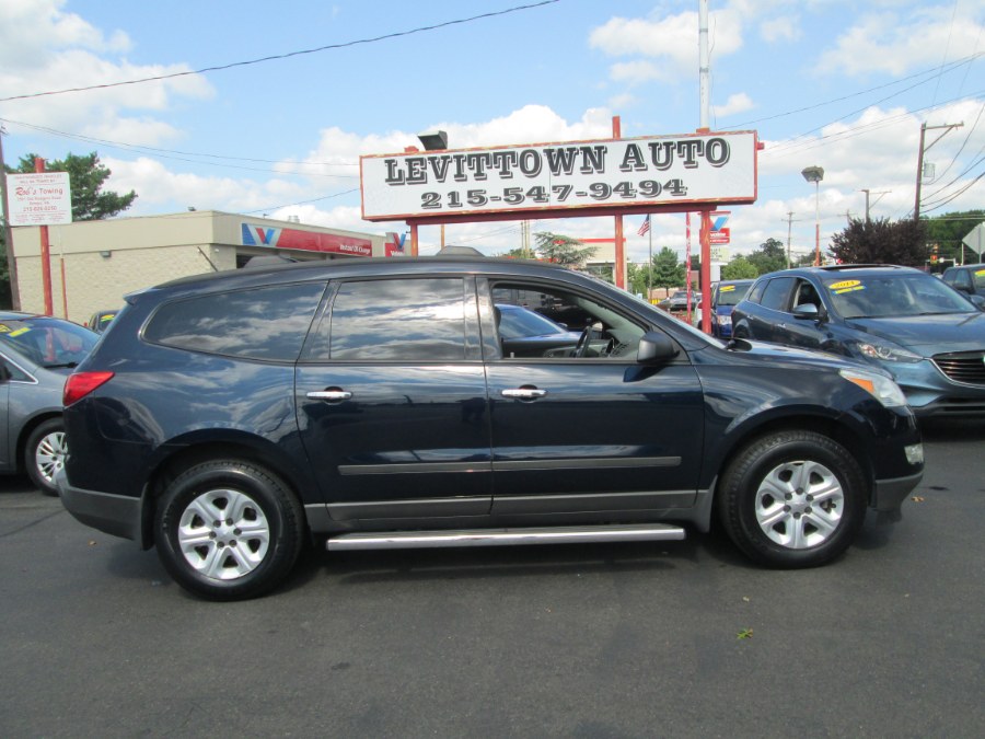 2012 Chevrolet Traverse FWD 4dr LS, available for sale in Levittown, Pennsylvania | Levittown Auto. Levittown, Pennsylvania 2012 Chevrolet Traverse FWD 4dr LS, available for sale in Levittown, Pennsylvania | Levittown Auto. Levittown, Pennsylvania