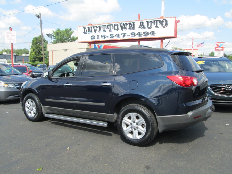 2012 Chevrolet Traverse FWD 4dr LS, available for sale in Levittown, Pennsylvania | Levittown Auto. Levittown, Pennsylvania 2012 Chevrolet Traverse FWD 4dr LS, available for sale in Levittown, Pennsylvania | Levittown Auto. Levittown, Pennsylvania