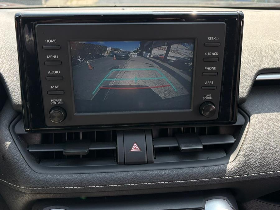 2019 Toyota RAV4 Hybrid LE AWD (Natl), available for sale in Brooklyn, New York | Carsbuck Inc.. Brooklyn, New York 2019 Toyota RAV4 Hybrid LE AWD (Natl), available for sale in Brooklyn, New York | Carsbuck Inc.. Brooklyn, New York