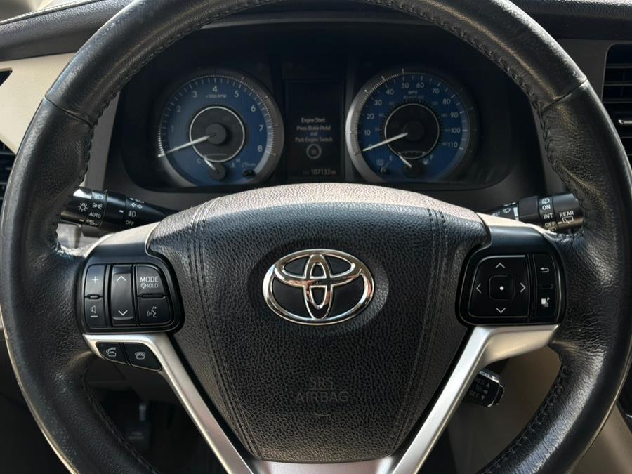 2016 Toyota Sienna 5dr 7-Pass Van XLE Premium AWD (Natl), available for sale in Brooklyn, New York | Carsbuck Inc.. Brooklyn, New York 2016 Toyota Sienna 5dr 7-Pass Van XLE Premium AWD (Natl), available for sale in Brooklyn, New York | Carsbuck Inc.. Brooklyn, New York