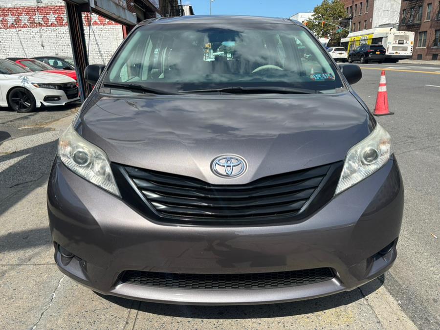 2014 Toyota Sienna 5dr 7-Pass Van V6 L FWD (Natl), available for sale in Brooklyn, New York | Carsbuck Inc.. Brooklyn, New York 2014 Toyota Sienna 5dr 7-Pass Van V6 L FWD (Natl), available for sale in Brooklyn, New York | Carsbuck Inc.. Brooklyn, New York