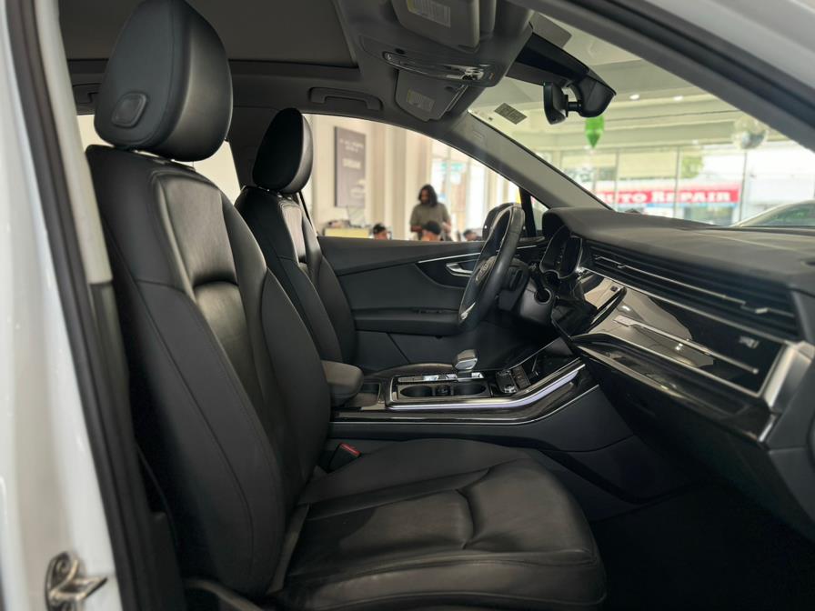 2022 Audi Q7 Premium 45 TFSI quattro, available for sale in Franklin Square, New York | Luxury Motor Club. Franklin Square, New York 2022 Audi Q7 Premium 45 TFSI quattro, available for sale in Franklin Square, New York | Luxury Motor Club. Franklin Square, New York