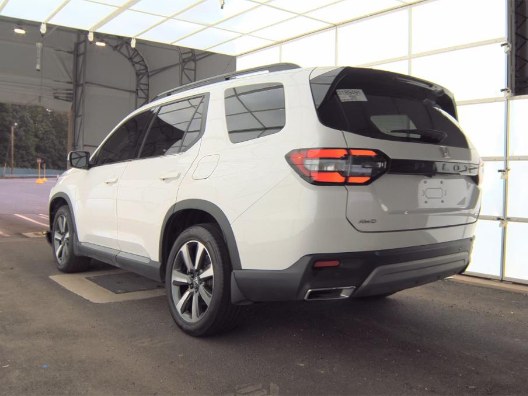 2025 Honda Pilot Touring AWD, available for sale in Franklin Square, New York | Luxury Motor Club. Franklin Square, New York 2025 Honda Pilot Touring AWD, available for sale in Franklin Square, New York | Luxury Motor Club. Franklin Square, New York