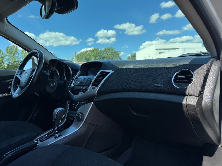 2013 Chevrolet Cruze 4dr Sdn Auto 1LT, available for sale in Ortonville, Michigan | Marsh Auto Sales LLC. Ortonville, Michigan 2013 Chevrolet Cruze 4dr Sdn Auto 1LT, available for sale in Ortonville, Michigan | Marsh Auto Sales LLC. Ortonville, Michigan