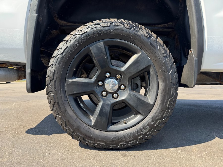 2015 GMC Sierra 1500 4WD Double Cab 143.5", available for sale in Ortonville, Michigan | Marsh Auto Sales LLC. Ortonville, Michigan 2015 GMC Sierra 1500 4WD Double Cab 143.5", available for sale in Ortonville, Michigan | Marsh Auto Sales LLC. Ortonville, Michigan