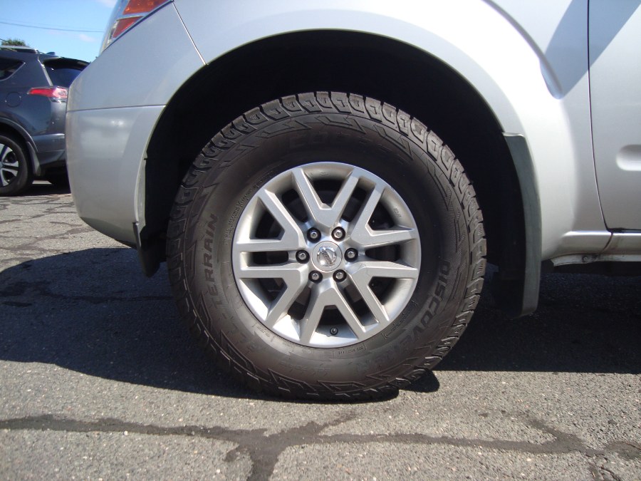 2016 Nissan Frontier 4WD Crew Cab SWB Auto SV, available for sale in Manchester, Connecticut | Yara Motors. Manchester, Connecticut 2016 Nissan Frontier 4WD Crew Cab SWB Auto SV, available for sale in Manchester, Connecticut | Yara Motors. Manchester, Connecticut