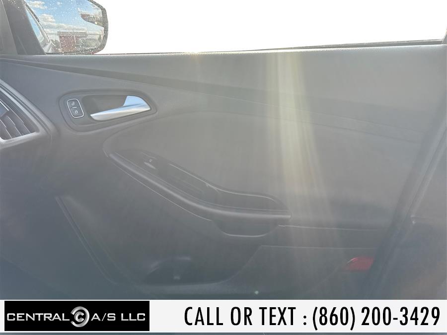 2018 Ford Focus SE Sedan, available for sale in East Windsor, Connecticut | Central A/S LLC. East Windsor, Connecticut 2018 Ford Focus SE Sedan, available for sale in East Windsor, Connecticut | Central A/S LLC. East Windsor, Connecticut