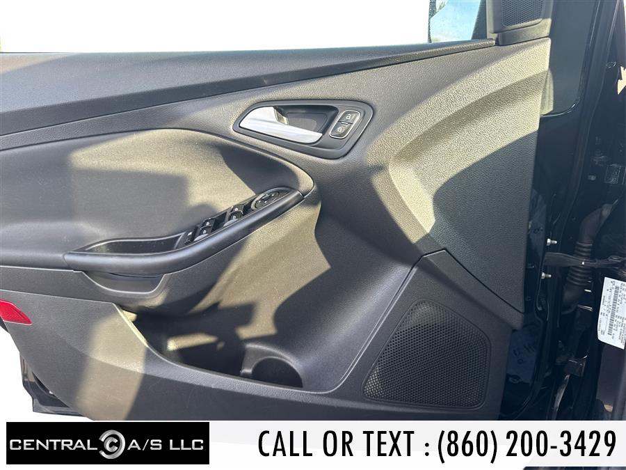 2018 Ford Focus SE Sedan, available for sale in East Windsor, Connecticut | Central A/S LLC. East Windsor, Connecticut 2018 Ford Focus SE Sedan, available for sale in East Windsor, Connecticut | Central A/S LLC. East Windsor, Connecticut