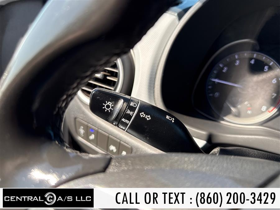 2019 Hyundai Kona SEL Auto AWD, available for sale in East Windsor, Connecticut | Central A/S LLC. East Windsor, Connecticut 2019 Hyundai Kona SEL Auto AWD, available for sale in East Windsor, Connecticut | Central A/S LLC. East Windsor, Connecticut